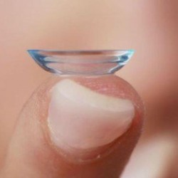 7 cuidados que as pessoas devem ter ao usar lentes de contato